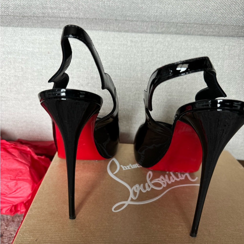 Christian Louboutin Hot Chick Sling Alta - Picture 4 of 7